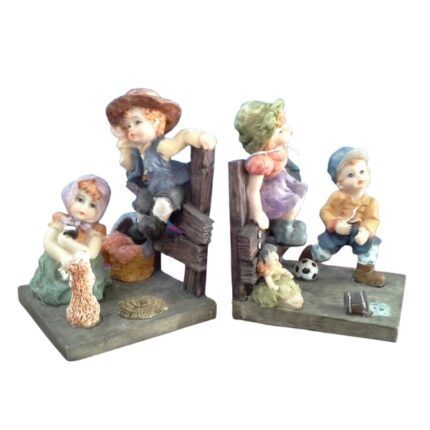 PAREJA SUJETA-LIBROS RESINA NIÑOS 9942