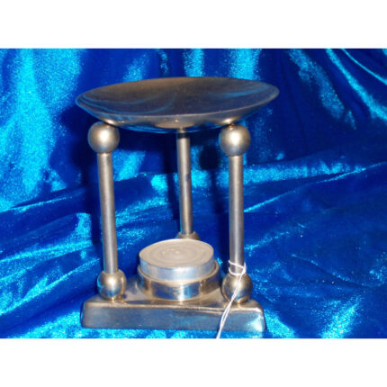 QUEMADOR METAL PLATEADO TRIANGULAR CON VELA